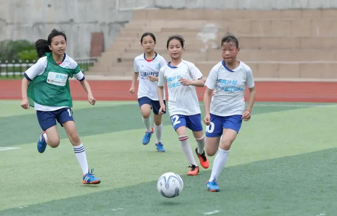 渝超联赛-重庆城市足球联赛赛程-直播比分入口每两天一场比赛U17国足亚预赛遭遇魔鬼赛程